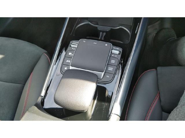 ＧＬＡクラス ＧＬＡ２００ｄ　４マチック　ＡＭＧライン　レーダーセーフティＰＫＧ　ナビＰＫＧ　全周囲カメラ　ハーフレザーシート　ＥＴＣ２．０　純正前後ドラレコ　ＡＭＧアルミホイール（15枚目）