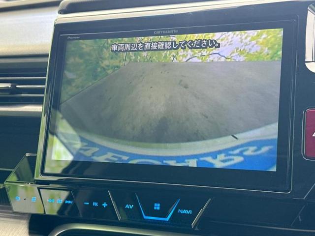 ステップワゴンスパーダ スパーダクールスピリット・ホンダセンシング　社外エアロ／保証書／社外　１０インチ　ＳＤナビ／フリップダウンモニター　社外　１０．１インチ／ホンダセンシング／両側電動スライドドア／シートヒーター　前席／シート　ハーフレザー　衝突被害軽減システム（13枚目）