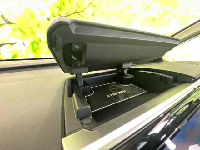 ステップワゴンスパーダ スパーダクールスピリット・ホンダセンシング　社外エアロ／保証書／社外　１０インチ　ＳＤナビ／フリップダウンモニター　社外　１０．１インチ／ホンダセンシング／両側電動スライドドア／シートヒーター　前席／シート　ハーフレザー　衝突被害軽減システム（43枚目）