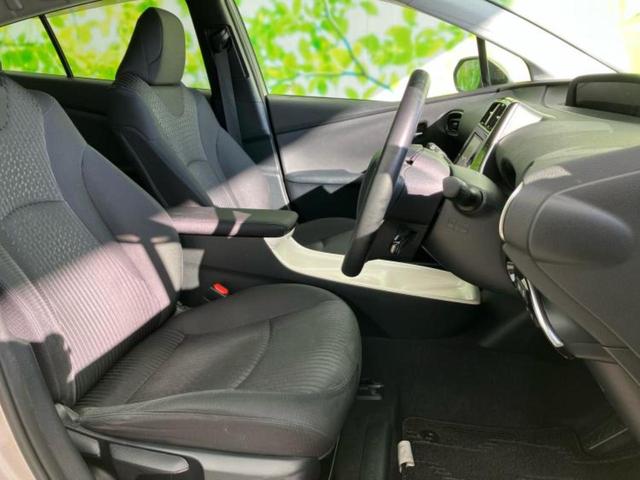 プリウス A 保証書/純正 メモリーナビ/トヨタセーフティセンス/車線逸脱防止支援システム/ドライブレコーダー 社外/ヘッドランプ LED/Bluetooth接続/ETC/EBD付ABS/横滑り防止装置 DVD再生(4枚目)