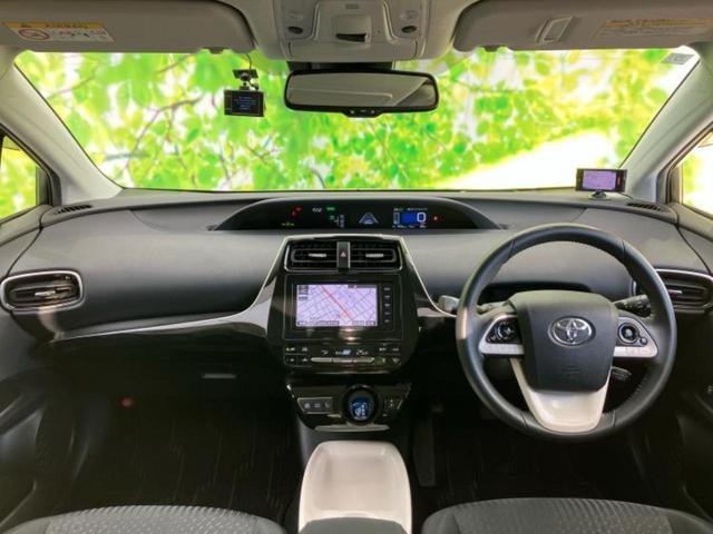 プリウス A 保証書/純正 メモリーナビ/トヨタセーフティセンス/車線逸脱防止支援システム/ドライブレコーダー 社外/ヘッドランプ LED/Bluetooth接続/ETC/EBD付ABS/横滑り防止装置 DVD再生(6枚目)