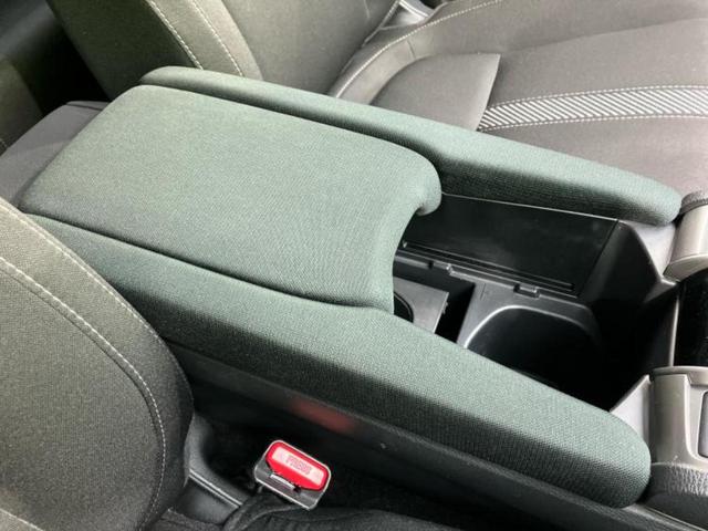 国産車から輸入車まで多様なお客様のニーズのお応えできるように、全国規模で豊富な在庫展開！車のことならＷＥＣＡＲＳへ！