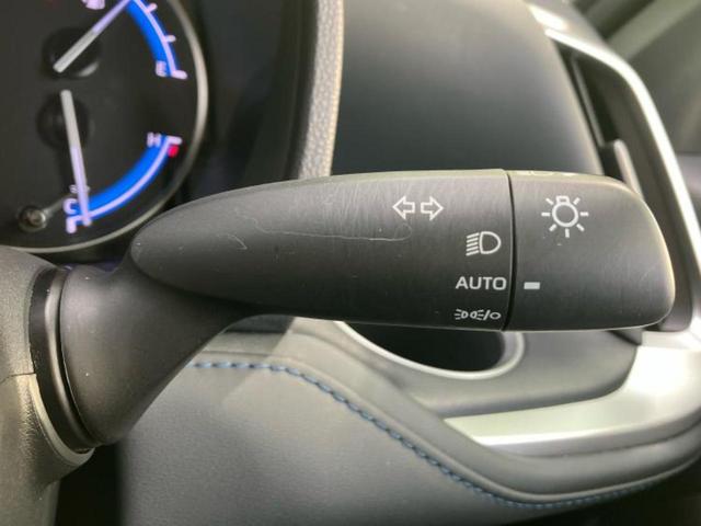 ヴォクシー ハイブリッドＳ－Ｚ　ディスプレイオーディオ＋ナビ１０．５インチ／フリップダウンモニター　純正　１４インチ／トヨタセーフティセンス／両側電動スライドドア／シートヒーター　前席／車線逸脱防止支援システム　衝突被害軽減システム（16枚目）