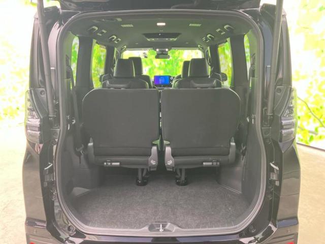 ヴォクシー ハイブリッドＳ－Ｚ　ディスプレイオーディオ＋ナビ１０．５インチ／フリップダウンモニター　純正　１４インチ／トヨタセーフティセンス／両側電動スライドドア／シートヒーター　前席／車線逸脱防止支援システム　衝突被害軽減システム（19枚目）