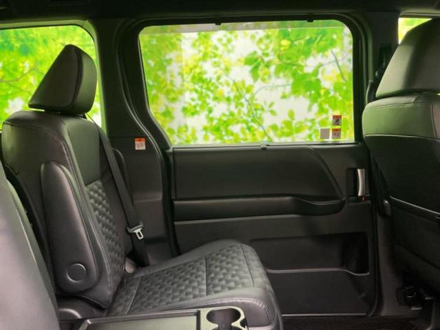 ヴォクシー ハイブリッドＳ－Ｚ　ディスプレイオーディオ＋ナビ１０．５インチ／フリップダウンモニター　純正　１４インチ／トヨタセーフティセンス／両側電動スライドドア／シートヒーター　前席／車線逸脱防止支援システム　衝突被害軽減システム（24枚目）