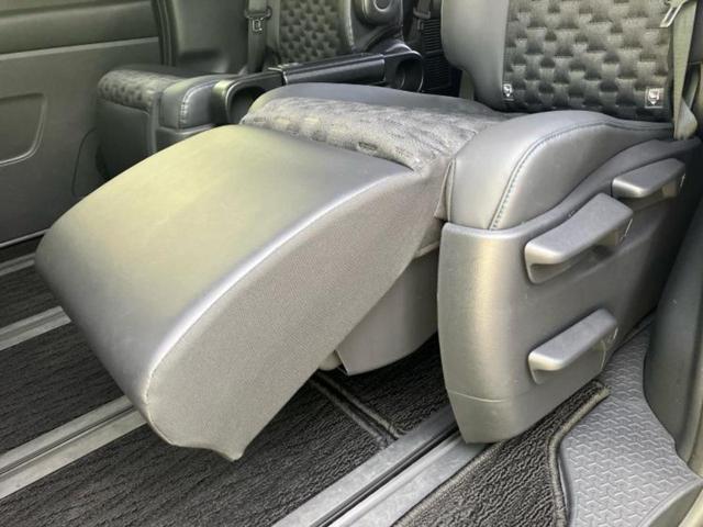 ヴォクシー ハイブリッドＳ－Ｚ　ディスプレイオーディオ＋ナビ１０．５インチ／フリップダウンモニター　純正　１４インチ／トヨタセーフティセンス／両側電動スライドドア／シートヒーター　前席／車線逸脱防止支援システム　衝突被害軽減システム（25枚目）