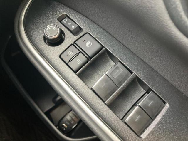 ヴォクシー ハイブリッドＳ－Ｚ　ディスプレイオーディオ＋ナビ１０．５インチ／フリップダウンモニター　純正　１４インチ／トヨタセーフティセンス／両側電動スライドドア／シートヒーター　前席／車線逸脱防止支援システム　衝突被害軽減システム（33枚目）