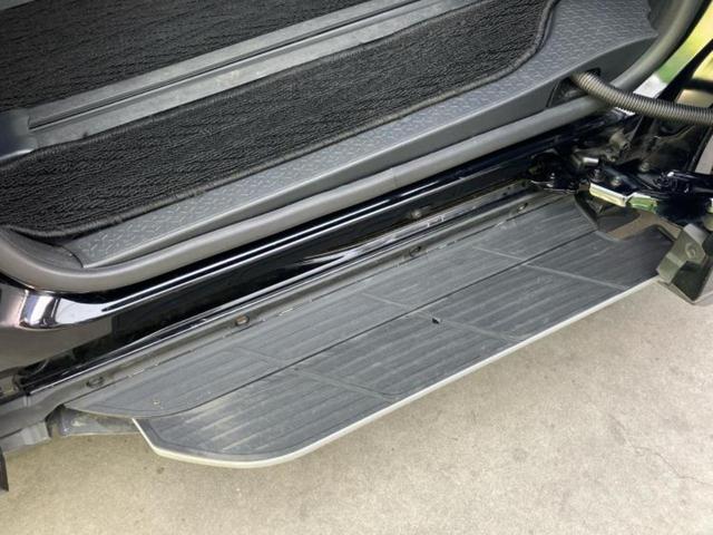 ヴォクシー ハイブリッドＳ－Ｚ　ディスプレイオーディオ＋ナビ１０．５インチ／フリップダウンモニター　純正　１４インチ／トヨタセーフティセンス／両側電動スライドドア／シートヒーター　前席／車線逸脱防止支援システム　衝突被害軽減システム（50枚目）