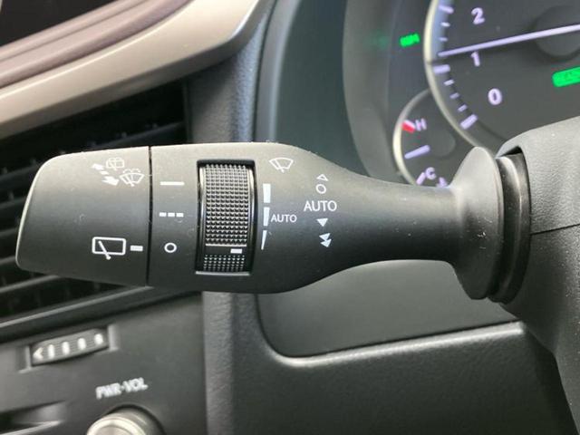 RX 4WD RX450hバージョンL サンルーフ/保証書/純正 12.3インチ メモリーナビ/プリクラッシュセーフティ/シートヒーター/パノラミックビューモニター/車線逸脱防止支援システム/シート フルレザー/電動バックドア 革シート(18枚目)