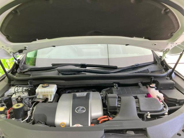 RX 4WD RX450hバージョンL サンルーフ/保証書/純正 12.3インチ メモリーナビ/プリクラッシュセーフティ/シートヒーター/パノラミックビューモニター/車線逸脱防止支援システム/シート フルレザー/電動バックドア 革シート(58枚目)