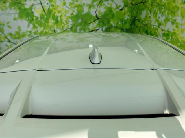 Ｃ－ＨＲ Ｇ　新品タイヤ／モデリスタエアロ／保証書／純正　９インチ　ＳＤナビ／トヨタセーフティセンス／シートヒーター　前席／車線逸脱防止支援システム／シート　ハーフレザー／ヘッドランプ　ＬＥＤ　衝突被害軽減システム（49枚目）