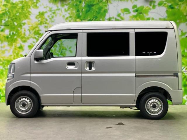 NV100クリッパーバン 4WD GX 保証書/EBD付ABS/禁煙車/エアバッグ 運転席/エアバッグ 助手席/パワーウインドウ/キーレスエントリー/パワーステアリング/ワンオーナー/マニュアルエアコン/取扱説明書/ユーザー買取車 4WD(2枚目)
