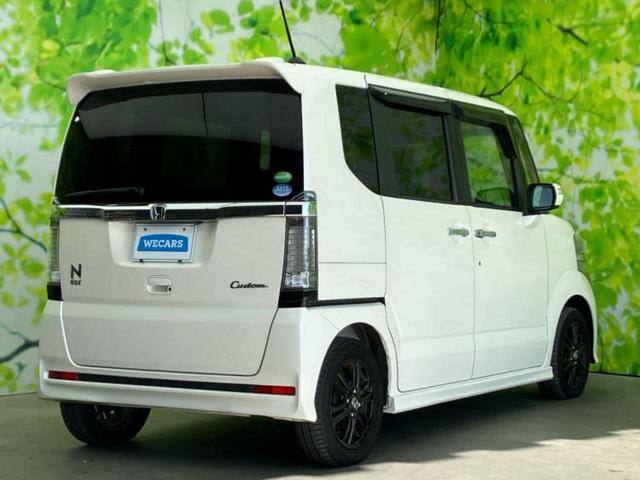 Ｎ－ＢＯＸカスタム ＳＳブラックスタイルパッケージ　新品タイヤ／保証書／純正　ＳＤナビ／シティーブレーキアクティブシステム（ホンダ）／両側電動スライドドア／シートヒーター　前席／ヘッドランプ　ＨＩＤ／Ｂｌｕｅｔｏｏｔｈ接続／ＥＴＣ　ワンオーナー（3枚目）