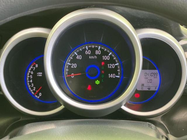 Ｎ－ＢＯＸカスタム ＳＳブラックスタイルパッケージ　新品タイヤ／保証書／純正　ＳＤナビ／シティーブレーキアクティブシステム（ホンダ）／両側電動スライドドア／シートヒーター　前席／ヘッドランプ　ＨＩＤ／Ｂｌｕｅｔｏｏｔｈ接続／ＥＴＣ　ワンオーナー（13枚目）