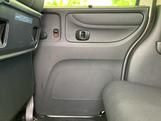 Ｎ－ＢＯＸカスタム ＳＳブラックスタイルパッケージ　新品タイヤ／保証書／純正　ＳＤナビ／シティーブレーキアクティブシステム（ホンダ）／両側電動スライドドア／シートヒーター　前席／ヘッドランプ　ＨＩＤ／Ｂｌｕｅｔｏｏｔｈ接続／ＥＴＣ　ワンオーナー（23枚目）