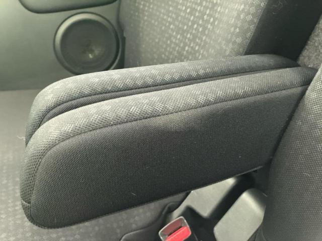 Ｎ－ＢＯＸカスタム ＳＳブラックスタイルパッケージ　新品タイヤ／保証書／純正　ＳＤナビ／シティーブレーキアクティブシステム（ホンダ）／両側電動スライドドア／シートヒーター　前席／ヘッドランプ　ＨＩＤ／Ｂｌｕｅｔｏｏｔｈ接続／ＥＴＣ　ワンオーナー（29枚目）