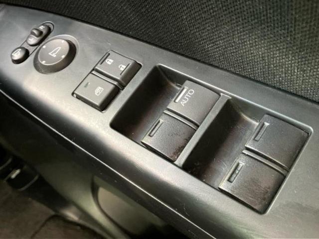 Ｎ－ＢＯＸカスタム ＳＳブラックスタイルパッケージ　新品タイヤ／保証書／純正　ＳＤナビ／シティーブレーキアクティブシステム（ホンダ）／両側電動スライドドア／シートヒーター　前席／ヘッドランプ　ＨＩＤ／Ｂｌｕｅｔｏｏｔｈ接続／ＥＴＣ　ワンオーナー（32枚目）