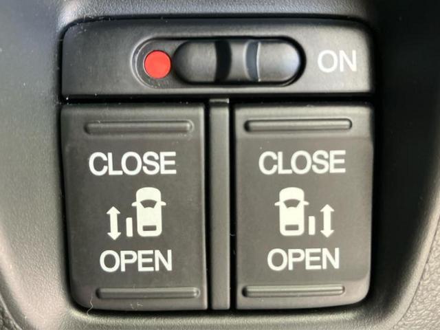 Ｎ－ＢＯＸカスタム ＳＳブラックスタイルパッケージ　新品タイヤ／保証書／純正　ＳＤナビ／シティーブレーキアクティブシステム（ホンダ）／両側電動スライドドア／シートヒーター　前席／ヘッドランプ　ＨＩＤ／Ｂｌｕｅｔｏｏｔｈ接続／ＥＴＣ　ワンオーナー（36枚目）