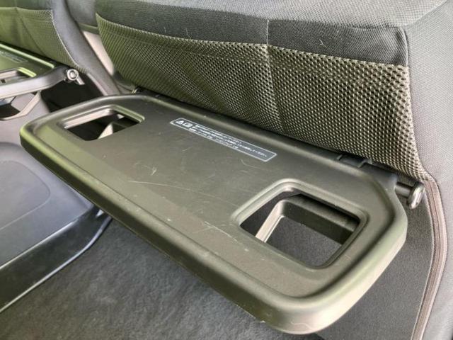 Ｎ－ＢＯＸカスタム ＳＳブラックスタイルパッケージ　新品タイヤ／保証書／純正　ＳＤナビ／シティーブレーキアクティブシステム（ホンダ）／両側電動スライドドア／シートヒーター　前席／ヘッドランプ　ＨＩＤ／Ｂｌｕｅｔｏｏｔｈ接続／ＥＴＣ　ワンオーナー（45枚目）