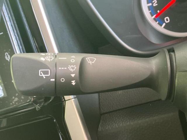 ルーミー カスタムＧ－Ｔ　保証書／ディスプレイオーディオ９インチ／スマートアシスト（トヨタ・ダイハツ）／両側電動スライドドア／シートヒーター　前席／パノラミックビューモニター／車線逸脱防止支援システム／登録済未使用車　ターボ（18枚目）