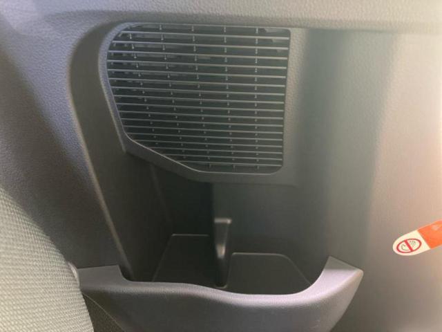 ルーミー カスタムＧ－Ｔ　保証書／ディスプレイオーディオ９インチ／スマートアシスト（トヨタ・ダイハツ）／両側電動スライドドア／シートヒーター　前席／パノラミックビューモニター／車線逸脱防止支援システム／登録済未使用車　ターボ（47枚目）