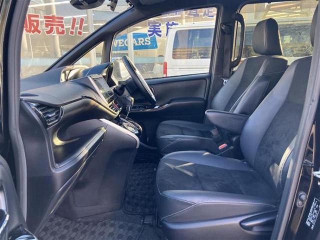ヴォクシー ZSキラメキ3 純正 9インチ メモリーナビ/トヨタセーフティセンス/両側電動スライドドア/車線逸脱防止支援システム/シート ハーフレザー/ドライブレコーダー 前後/ヘッドランプ LED/USBジャック バックカメラ(6枚目)