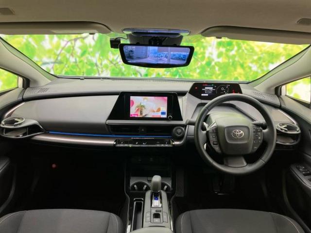 プリウス Ｇ　保証書／ディスプレイオーディオ８インチ／トヨタセーフティセンス／シートヒーター　前席／車線逸脱防止支援システム／ドライブレコーダー　前後／ヘッドランプ　ＬＥＤ／ＵＳＢジャック　衝突被害軽減システム（6枚目）