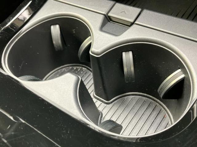 プリウス Ｇ　保証書／ディスプレイオーディオ８インチ／トヨタセーフティセンス／シートヒーター　前席／車線逸脱防止支援システム／ドライブレコーダー　前後／ヘッドランプ　ＬＥＤ／ＵＳＢジャック　衝突被害軽減システム（44枚目）