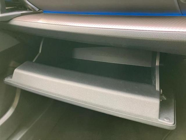 プリウス Ｇ　保証書／ディスプレイオーディオ８インチ／トヨタセーフティセンス／シートヒーター　前席／車線逸脱防止支援システム／ドライブレコーダー　前後／ヘッドランプ　ＬＥＤ／ＵＳＢジャック　衝突被害軽減システム（50枚目）