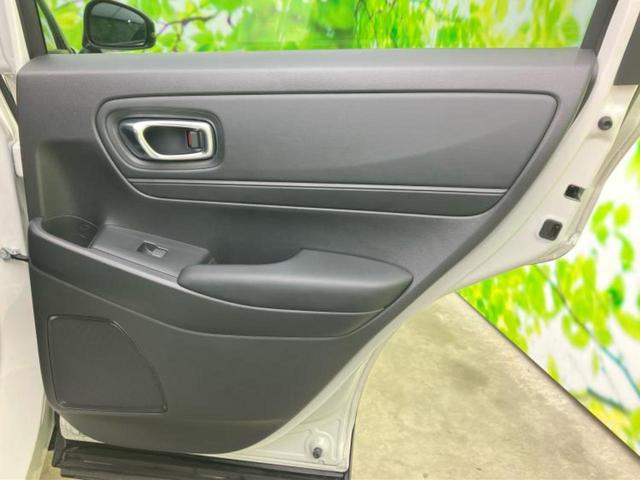 ヴェゼル eHEV X 新品タイヤ/保証書/純正 8インチ SDナビ/ホンダセンシング/車線逸脱防止支援システム/ヘッドランプ LED/USBジャック/Bluetooth接続/ETC2.0/EBD付ABS/横滑り防止装置(5枚目)