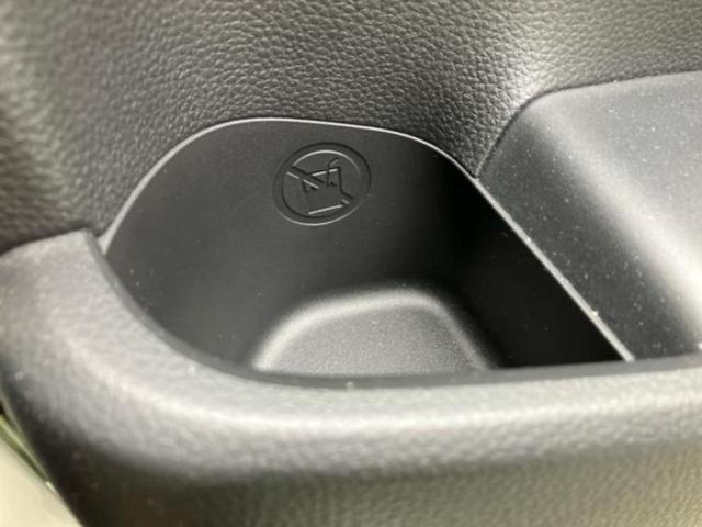 ヴェゼル eHEV X 新品タイヤ/保証書/純正 8インチ SDナビ/ホンダセンシング/車線逸脱防止支援システム/ヘッドランプ LED/USBジャック/Bluetooth接続/ETC2.0/EBD付ABS/横滑り防止装置(45枚目)