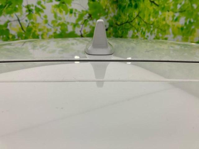 ヴェゼル eHEV X 新品タイヤ/保証書/純正 8インチ SDナビ/ホンダセンシング/車線逸脱防止支援システム/ヘッドランプ LED/USBジャック/Bluetooth接続/ETC2.0/EBD付ABS/横滑り防止装置(50枚目)