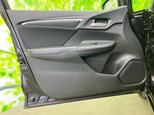 フィット 13G・Lホンダセンシング 新品タイヤ/保証書/純正 SDナビ/ホンダセンシング/ヘッドランプ LED/Bluetooth接続/ETC/EBD付ABS/横滑り防止装置/アイドリングストップ/クルーズコントロール バックカメラ(23枚目)
