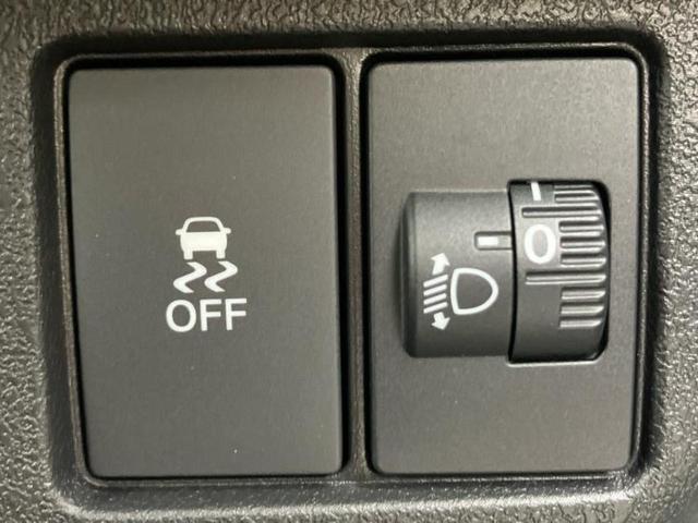 N-BOXカスタム ターボコーディネートスタイル2トーン 保証書/純正 9インチ ナビ/ホンダセンシング/両側電動スライドドア/シートヒーター 前席/マルチビューカメラシステム/車線逸脱防止支援システム/届出済未使用車/ヘッドランプ LED 禁煙車(35枚目)