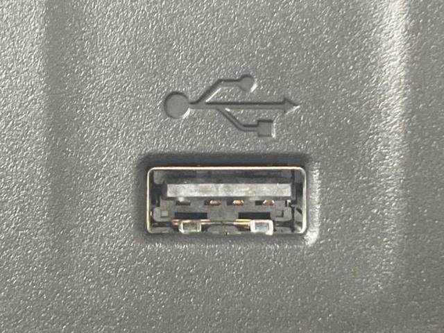 N-BOXカスタム ターボコーディネートスタイル2トーン 保証書/純正 9インチ ナビ/ホンダセンシング/両側電動スライドドア/シートヒーター 前席/マルチビューカメラシステム/車線逸脱防止支援システム/届出済未使用車/ヘッドランプ LED 禁煙車(41枚目)