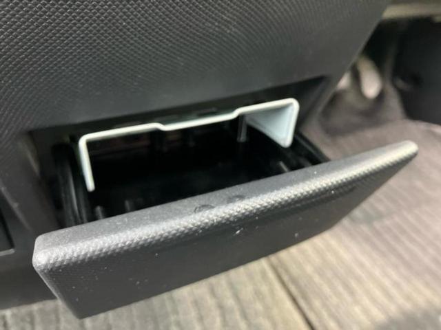 エスティマ アエラス　新品タイヤ／保証書／純正　ナビ／フリップダウンモニター　純正　１１インチ／両側電動スライドドア／ヘッドランプ　ＨＩＤ／Ｂｌｕｅｔｏｏｔｈ接続／ＥＴＣ／ＥＢＤ付ＡＢＳ／横滑り防止装置　バックカメラ（42枚目）