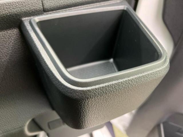 ハイゼットカーゴ デラックス　保証書／スマートアシスト（トヨタ・ダイハツ）／車線逸脱防止支援システム／登録済未使用車／ＥＢＤ付ＡＢＳ／横滑り防止装置／アイドリングストップ／エアバッグ　運転席／エアバッグ　助手席　レーンアシスト（30枚目）