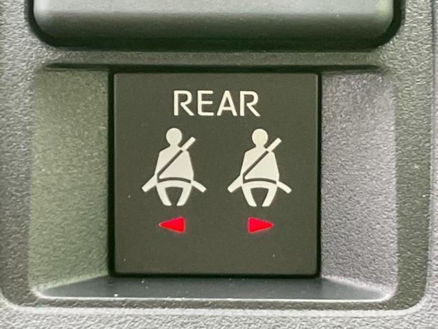 ハイゼットカーゴ デラックス　保証書／スマートアシスト（トヨタ・ダイハツ）／車線逸脱防止支援システム／登録済未使用車／ＥＢＤ付ＡＢＳ／横滑り防止装置／アイドリングストップ／エアバッグ　運転席／エアバッグ　助手席　レーンアシスト（32枚目）