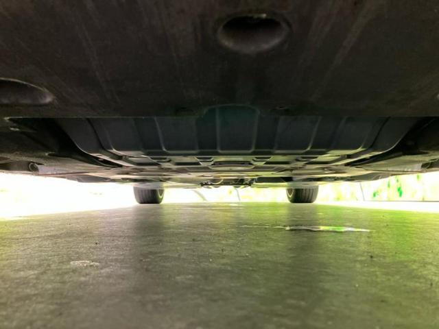 クラウンハイブリッド Ｓ　Ｃパッケージ　新品タイヤ／保証書／純正　８インチ　ＳＤナビ／トヨタセーフティセンス／シートヒーター　前席／車線逸脱防止支援システム／ドライブレコーダー　前後／ヘッドランプ　ＬＥＤ／ＵＳＢジャック　バックカメラ（46枚目）