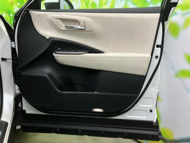 クラウンクロスオーバー ４ＷＤ　Ｇアドバンスドレザーパッケージ　純正エアロ／保証書／ディスプレイオーディオ＋ナビ１２．３インチ／デジタルインナーミラー／トヨタセーフティセンス／エアーシート　前席／パノラミックビューモニター／車線逸脱防止支援システム　革シート（20枚目）