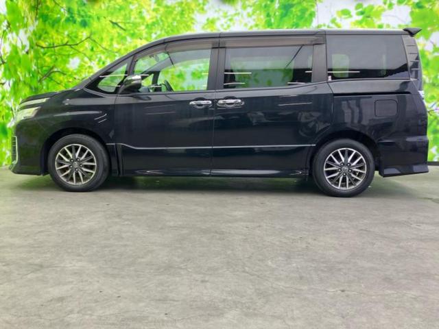 ヴォクシー ＺＳキラメキ　新品タイヤ／保証書／社外　ＳＤナビ／フリップダウンモニター　社外　１０インチ／両側電動スライドドア／ドライブレコーダー　社外／ヘッドランプ　ＬＥＤ／Ｂｌｕｅｔｏｏｔｈ接続／ＥＴＣ　後席モニター（2枚目）