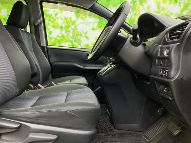 ヴォクシー ＺＳキラメキ　新品タイヤ／保証書／社外　ＳＤナビ／フリップダウンモニター　社外　１０インチ／両側電動スライドドア／ドライブレコーダー　社外／ヘッドランプ　ＬＥＤ／Ｂｌｕｅｔｏｏｔｈ接続／ＥＴＣ　後席モニター（4枚目）