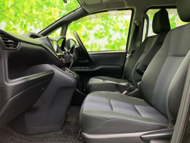 ヴォクシー ＺＳキラメキ　新品タイヤ／保証書／社外　ＳＤナビ／フリップダウンモニター　社外　１０インチ／両側電動スライドドア／ドライブレコーダー　社外／ヘッドランプ　ＬＥＤ／Ｂｌｕｅｔｏｏｔｈ接続／ＥＴＣ　後席モニター（7枚目）