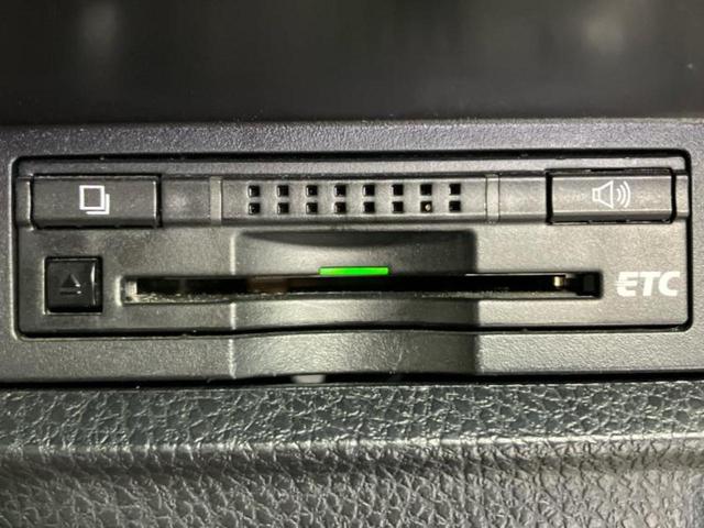 ヴォクシー ＺＳキラメキ　新品タイヤ／保証書／社外　ＳＤナビ／フリップダウンモニター　社外　１０インチ／両側電動スライドドア／ドライブレコーダー　社外／ヘッドランプ　ＬＥＤ／Ｂｌｕｅｔｏｏｔｈ接続／ＥＴＣ　後席モニター（26枚目）