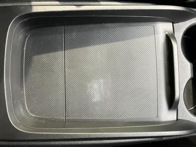 ヴェルファイア Ｚ　保証書／純正　メモリーナビ／フリップダウンモニター／両側電動スライドドア／ドライブレコーダー　社外／ヘッドランプ　ＬＥＤ／Ｂｌｕｅｔｏｏｔｈ接続／ＥＴＣ／ＥＢＤ付ＡＢＳ／横滑り防止装置　バックカメラ（40枚目）