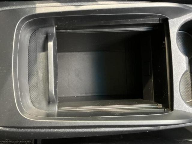 ヴェルファイア Ｚ　保証書／純正　メモリーナビ／フリップダウンモニター／両側電動スライドドア／ドライブレコーダー　社外／ヘッドランプ　ＬＥＤ／Ｂｌｕｅｔｏｏｔｈ接続／ＥＴＣ／ＥＢＤ付ＡＢＳ／横滑り防止装置　バックカメラ（41枚目）