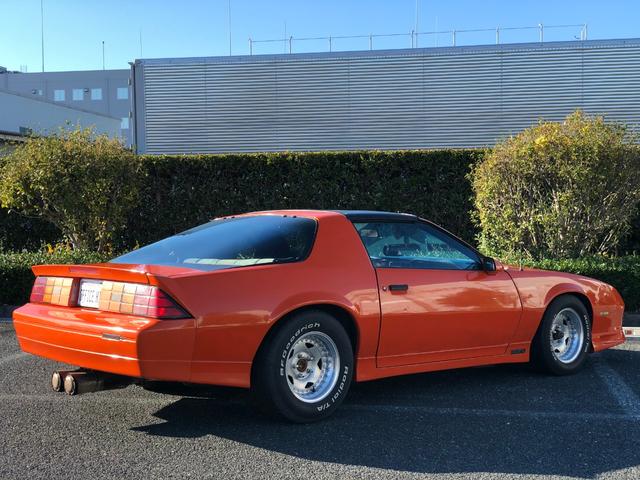 シボレーカマロ ＩＲＯＣ－Ｚ　Ｚ２８　８ＮＯ　電源車（5枚目）