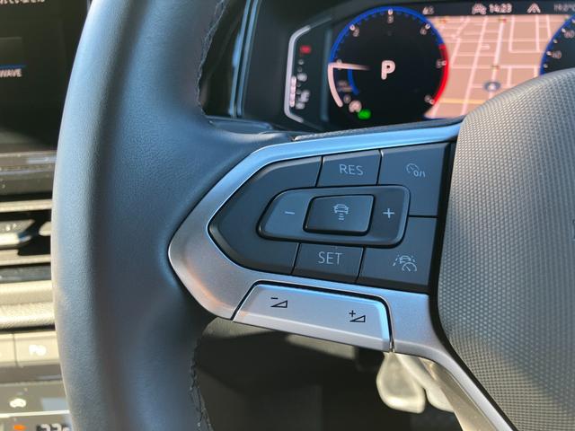 VOLKSWAGEN T-ROC TDI BLACK STYLE