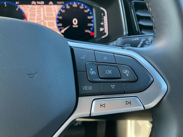 VOLKSWAGEN T-ROC TDI BLACK STYLE