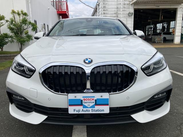 1シリーズ 118i プレイ ACC ワイヤレスチャージング 電動トランク ドラレコ(4枚目)